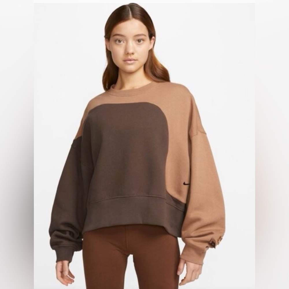 Nike Brown Two-Tone Colorblock Crewneck Sweatshirt